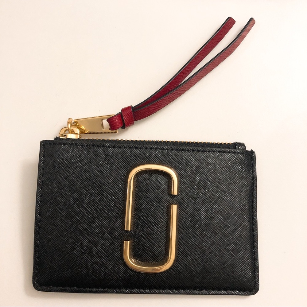 Marc Jacobs top zip leather multi card case